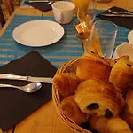 D Hotes De Virac