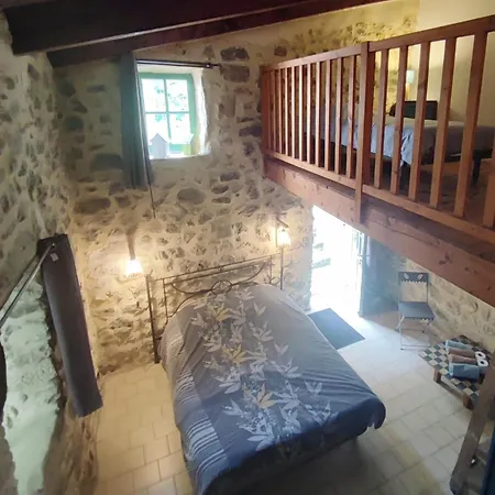 D Hotes De Virac Labastide-de-Virac