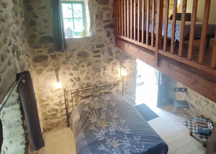 D Hotes De Virac Labastide-de-Virac